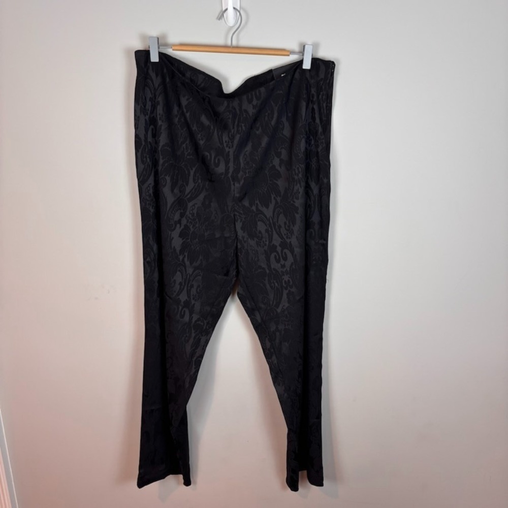 Avenue Womens Stretch Classic Fit Straight Leg Black Jacquard Pants Size 18 NWT!